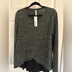 Maternity and nursing friendly long sleeve shirt